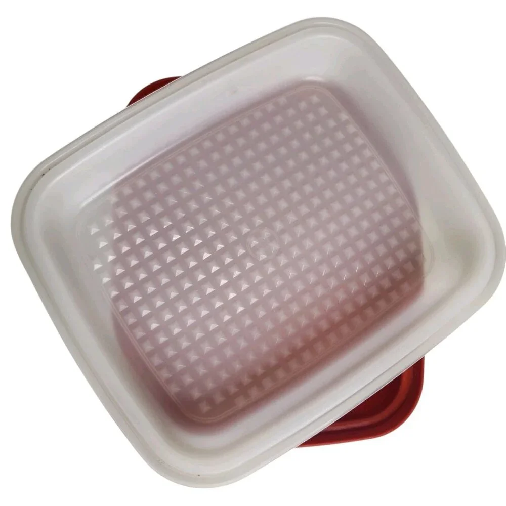Vintage Tupperware #1518-4 Paprika Red Jr Season-N-Serve Meat Marinade Container